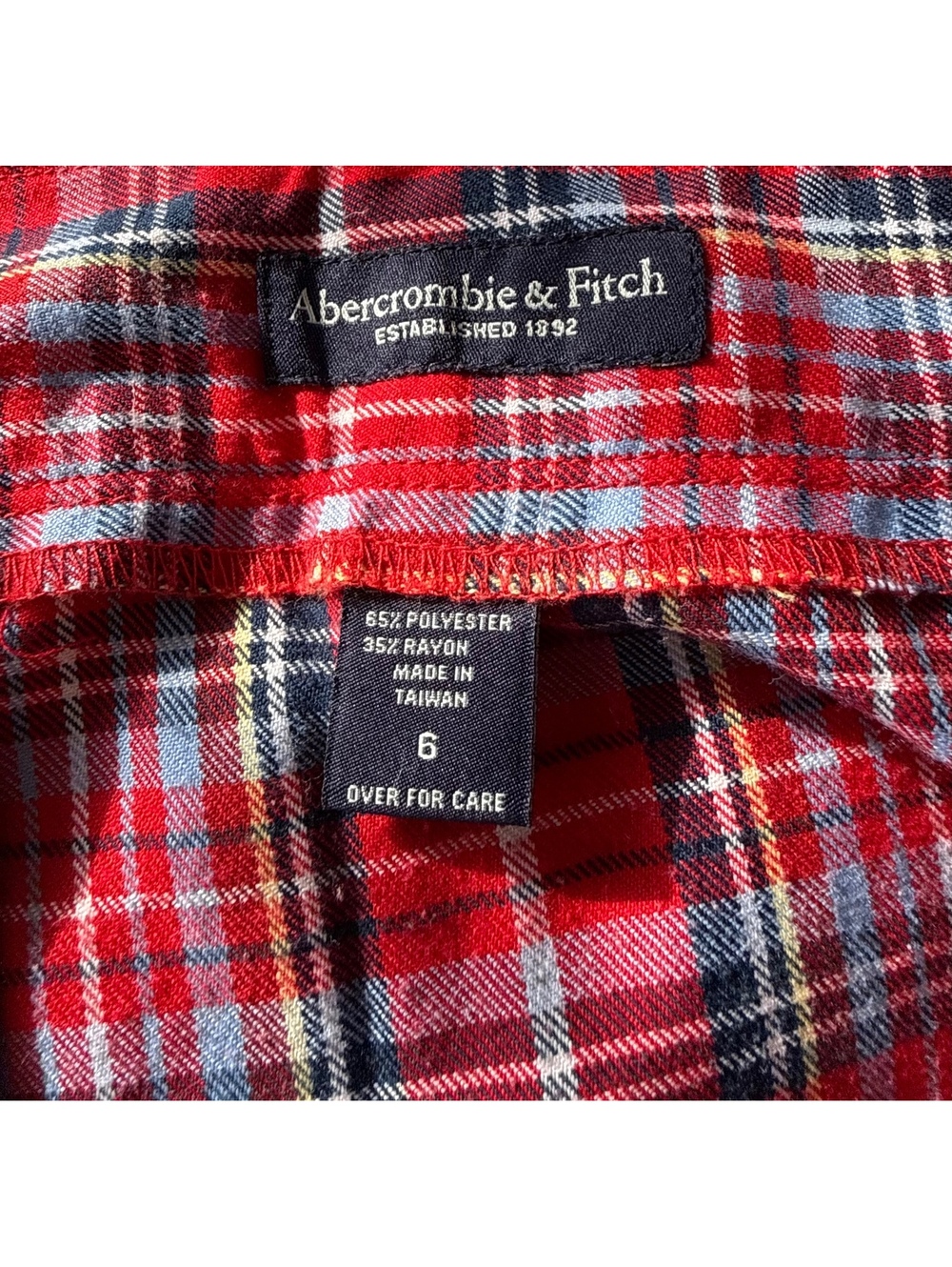 Vintage Y2K Abercrombie & Fitch Red Plaid Pleated Mini Skirt Size 6 - Picture 4 of 9